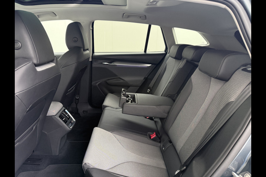 Škoda ENYAQ iV 80 SOH 94% Warmtepomp Trekhaak Panoramadak Adaptieve Cruise Control Camera Apple Carplay Android Auto Navi Ecc Pdc Stuur+Stoelverwarming Lmv 20" Mirrorlink DAB Led Matrix Elek.Achterklep Ecc-Achter Zeer complete Enyaq!
