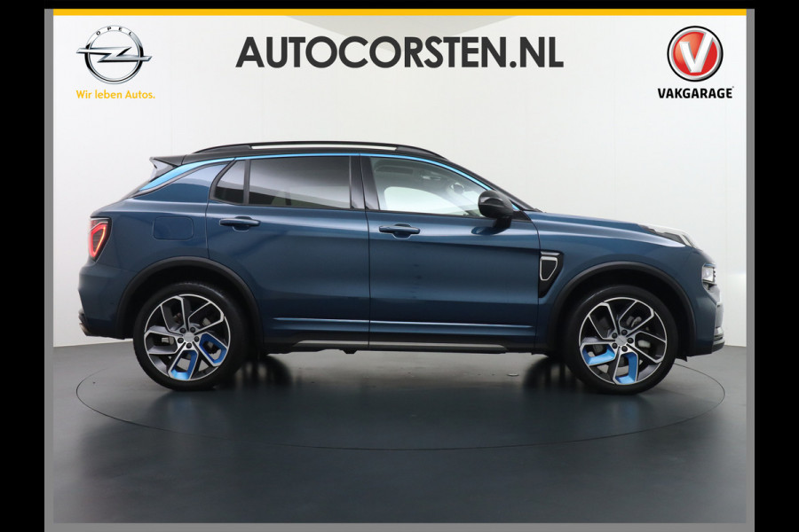 Lynk & Co 01 PHEV AUT-7 261pk Pano-Schuifdak Lmv 20" 360°Camera Apple Carplay Android Auto Adap.Cruise Navi Pdc Ecc Keyless Led Plug-In Hybri Elek.Memory.Stoel File assistent Dodehoek detector Elektrisch bedienbare achterklep Rijstrooksensor Wifi Verkeersbord detectie 425Nm koppel 3,7kw laadvermogen €41.883 Nieuwprijs