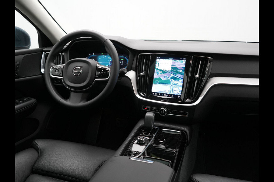 Volvo V60 T6 AWD Plus Bright Plug In Hybrid 350pk Dealer O.H PHEV | Trekhaak Af Fabriek | Panodak | 360 Camera | Adaptive Cruise | Lederen Sportstoelen Memory & Verwarmd | Google Assistent | Apple Carplay | Virtual | Keyless | Blis | Stuur Verwarmd |