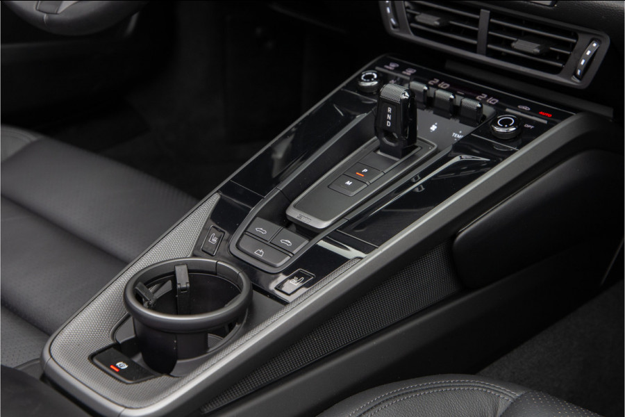 Porsche 911 Cabrio 3.0 Carrera 992.2 Sportuitlaat, Bose, Facelift, Adaptive Cruise, XPEL, 2025 Porsche 911 Cabrio 3.0 Carrera 992.2 Sportuitlaat, Bose, Facelift, Adaptive Cruise, XPEL, 2025