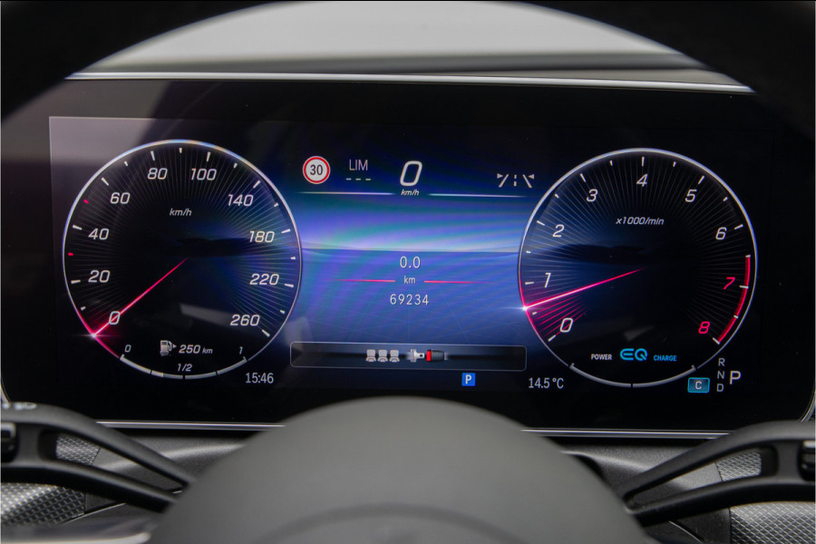 Mercedes-Benz C-Klasse Estate 200 AMG Nightpakket, pano, Camera, 19" ,Carplay, 2022 Mercedes-Benz C-Klasse Estate 200 AMG Nightpakket, pano, Camera, 19" ,Carplay, 2022