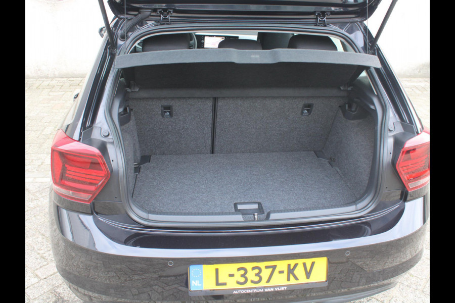 Volkswagen Polo 1.0 MPI Comfortline | NAVIGATIE | STOELVERWARMING |