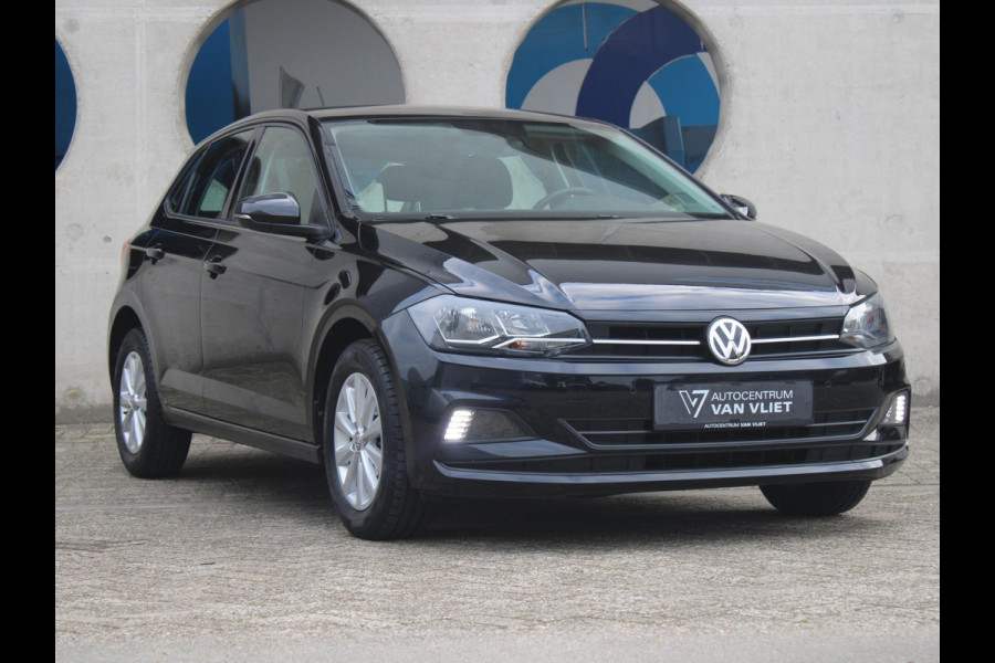 Volkswagen Polo 1.0 MPI Comfortline | NAVIGATIE | STOELVERWARMING |