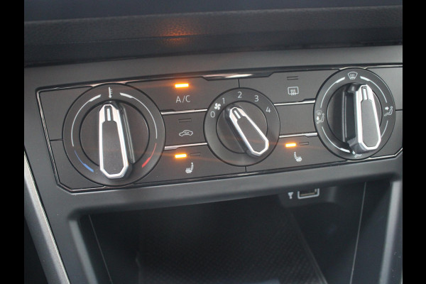 Volkswagen Polo 1.0 MPI Comfortline | NAVIGATIE | STOELVERWARMING |
