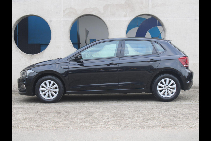 Volkswagen Polo 1.0 MPI Comfortline | NAVIGATIE | STOELVERWARMING |