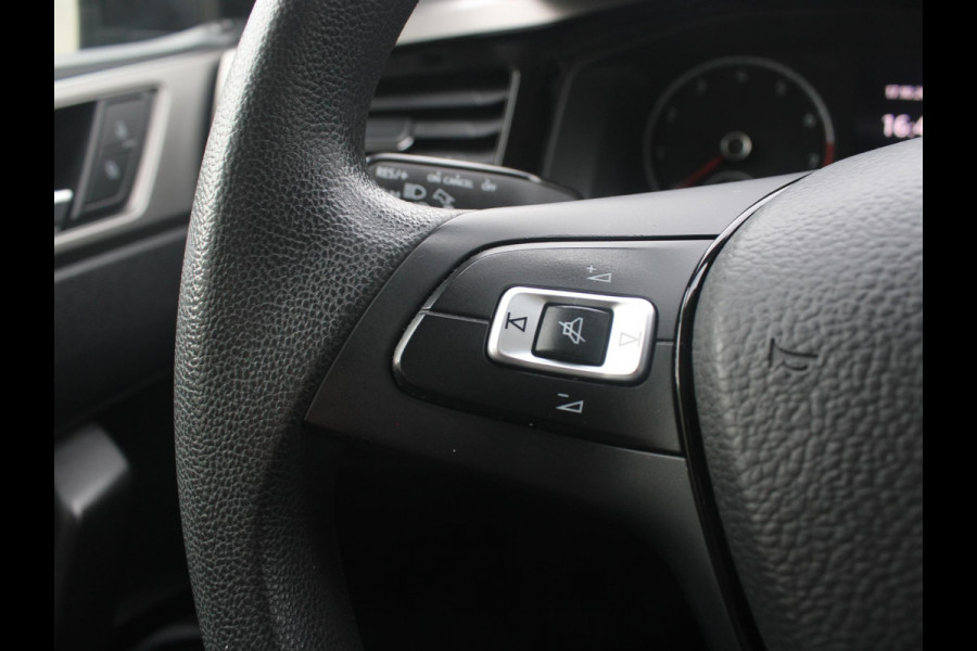 Volkswagen Polo 1.0 MPI Comfortline | NAVIGATIE | STOELVERWARMING |