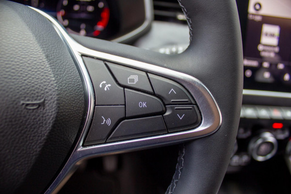 Renault Clio 1.0 TCe 90 GPF techno | Prijs rijklaar incl. 12 mnd garantie | 360 Camera Pdc Navi Led Clima