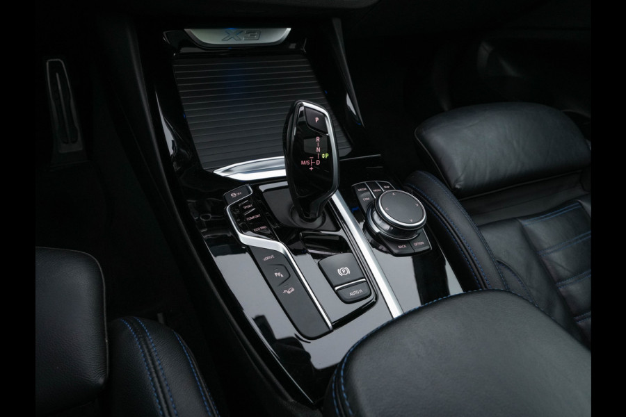 BMW X3 xDrive30e M-Sportpack Business Edition Plus (INCL-BTW) *PANO | LUXURY-LEATHER | FULL-LED | DIGI-COCKPIT | HIFI-SOUND | CARPLAY | DAB+ | HEATED-SPORTSEATS | AMBIENT-LIGHT | PRIVACY-GLASS | SHIFT-PADDLES | TOWBAR | 19''ALU*