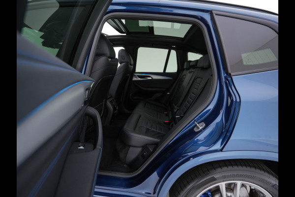 BMW X3 xDrive30e M-Sportpack Business Edition Plus (INCL-BTW) *PANO | LUXURY-LEATHER | FULL-LED | DIGI-COCKPIT | HIFI-SOUND | CARPLAY | DAB+ | HEATED-SPORTSEATS | AMBIENT-LIGHT | PRIVACY-GLASS | SHIFT-PADDLES | TOWBAR | 19''ALU*