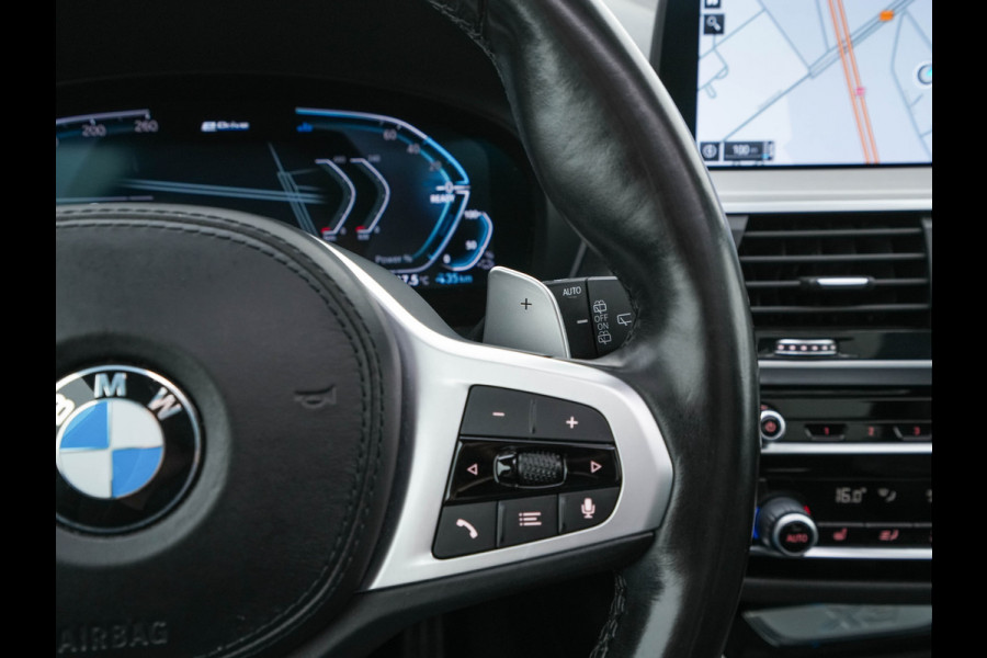 BMW X3 xDrive30e M-Sportpack Business Edition Plus (INCL-BTW) *PANO | LUXURY-LEATHER | FULL-LED | DIGI-COCKPIT | HIFI-SOUND | CARPLAY | DAB+ | HEATED-SPORTSEATS | AMBIENT-LIGHT | PRIVACY-GLASS | SHIFT-PADDLES | TOWBAR | 19''ALU*