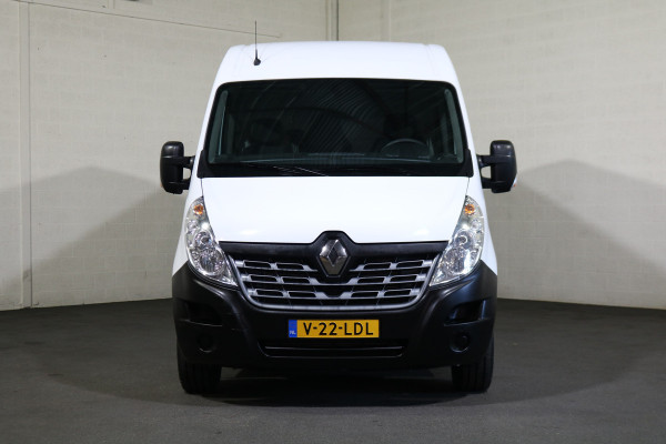 Renault Master 2.3 dCi 146pk L2 H2 (Verkocht)