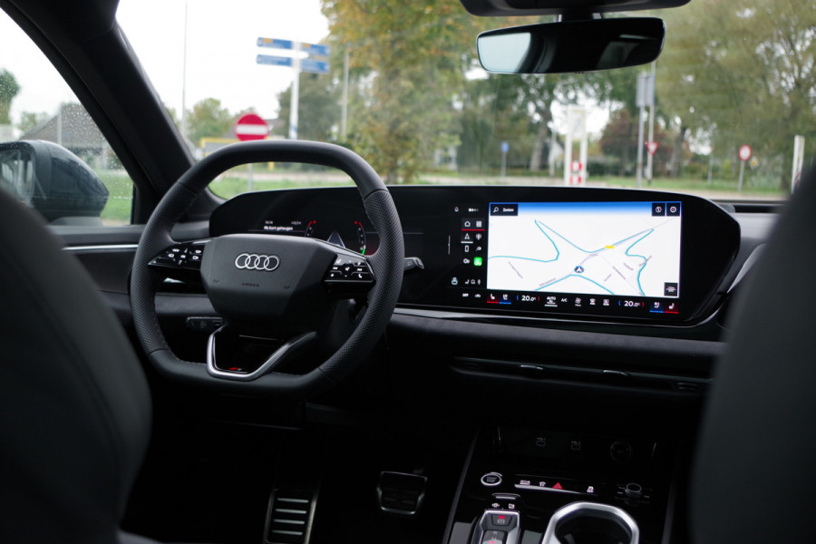 Audi A6 Avant 2.0 e-Hybrid Plug-In Quattro S-Line Edition Competition 367 PK, Luchtvering, Trekhaak, Panoramadak