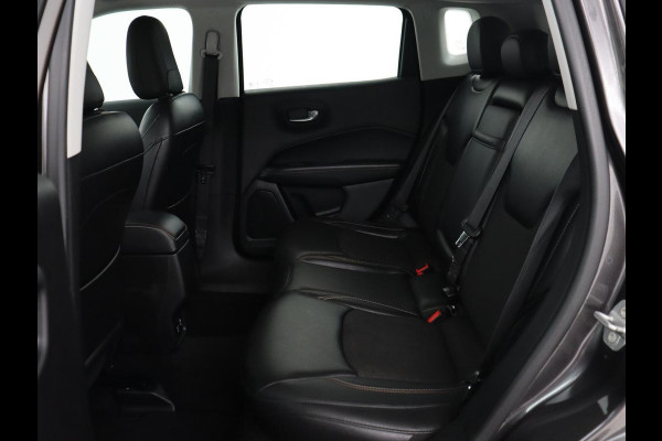 Jeep Compass 1.4 MultiAir Longitude | Half Leder | Cruise Control | Trekhaak afneembaar | Carplay | Camera | Navigatie Jeep Compass 1.4 MultiAir Longitude | Half Leder | Cruise Control | Trekhaak afneembaar | Carplay | Camera | Navigatie