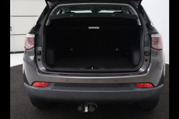 Jeep Compass 1.4 MultiAir Longitude | Half Leder | Cruise Control | Trekhaak afneembaar | Carplay | Camera | Navigatie Jeep Compass 1.4 MultiAir Longitude | Half Leder | Cruise Control | Trekhaak afneembaar | Carplay | Camera | Navigatie