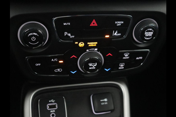 Jeep Compass 1.4 MultiAir Longitude | Half Leder | Cruise Control | Trekhaak afneembaar | Carplay | Camera | Navigatie Jeep Compass 1.4 MultiAir Longitude | Half Leder | Cruise Control | Trekhaak afneembaar | Carplay | Camera | Navigatie