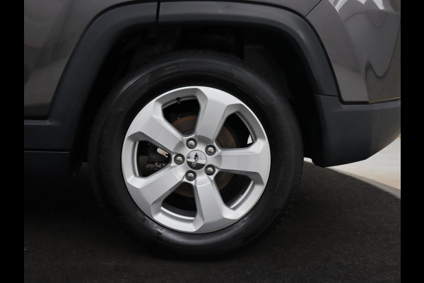 Jeep Compass 1.4 MultiAir Longitude | Half Leder | Cruise Control | Trekhaak afneembaar | Carplay | Camera | Navigatie Jeep Compass 1.4 MultiAir Longitude | Half Leder | Cruise Control | Trekhaak afneembaar | Carplay | Camera | Navigatie