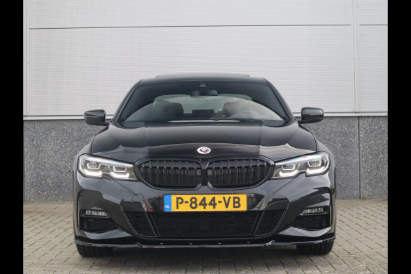 BMW 3-serie M-Sport 19inch / SOH91% / Glazen dak / HiFi / 50 Jahre / Camera / M Performance BMW 3-serie M-Sport 19inch / SOH91% / Glazen dak / HiFi / 50 Jahre / Camera / M Performance
