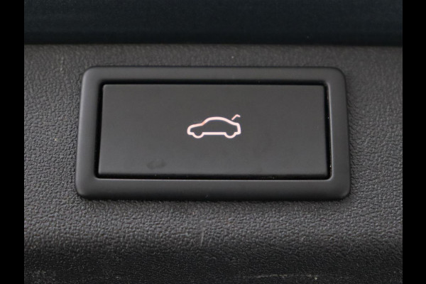Škoda ENYAQ iV 60 | Trekhaak | Adaptive cruise | Camera | Keyless | Stuurverwarming | Half leder | 19'' | Carplay | Navigatie | Digital Cockpit | Full LED | File Assistent | Parkeerhulp Škoda ENYAQ iV 60 | Trekhaak | Adaptive cruise | Camera | Keyless | Stuurverwarming | Half leder | 19'' | Carplay | Navigatie | Digital Cockpit | Full LED | File Assistent | Parkeerhulp