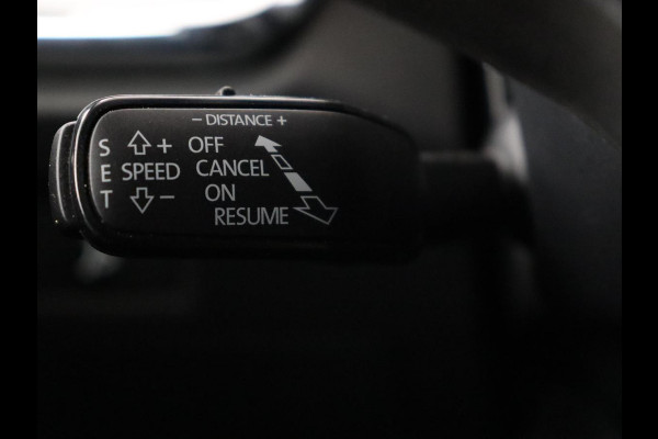 Škoda ENYAQ iV 60 | Trekhaak | Adaptive cruise | Camera | Keyless | Stuurverwarming | Half leder | 19'' | Carplay | Navigatie | Digital Cockpit | Full LED | File Assistent | Parkeerhulp Škoda ENYAQ iV 60 | Trekhaak | Adaptive cruise | Camera | Keyless | Stuurverwarming | Half leder | 19'' | Carplay | Navigatie | Digital Cockpit | Full LED | File Assistent | Parkeerhulp