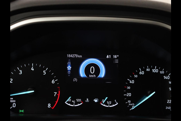 Ford FOCUS Wagon 1.5 EcoBoost Titanium Business | Stoel & Stuurverwarming | LED | Cruise Control | Trekhaak | Camera | Navigatie | Carplay