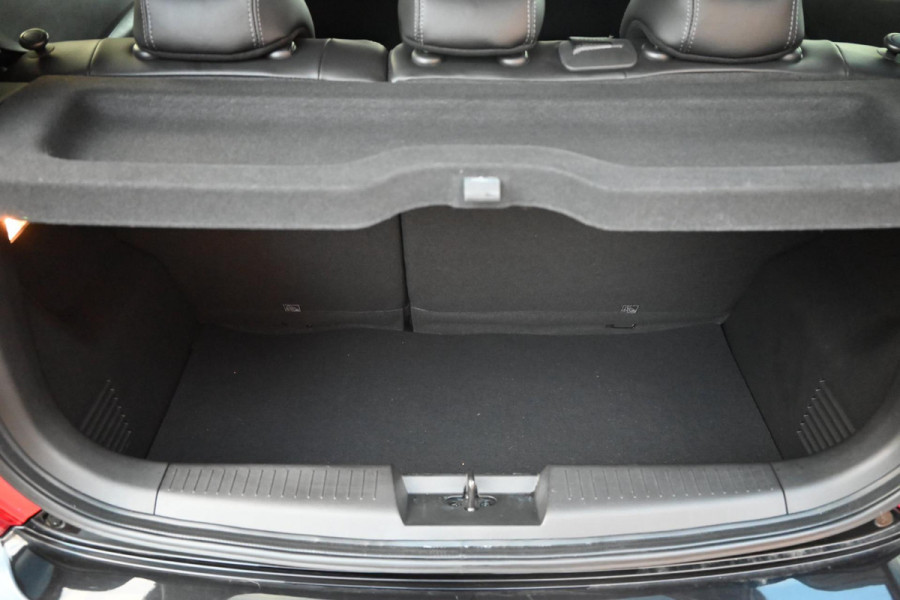 Opel KARL 1.0 ecoFLEX Innovation NL Auto Leder Stuurverw. Stoelverw. Clima PDC 15''