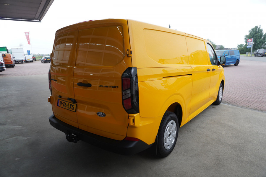 Ford Transit Custom 300L 2.0 TDCI 136PK L2H1 Trend Schuifdeur links en rechts nr. V108 | Airco | Cruise | Trekhaak Eenmalige actieprijs op=op!