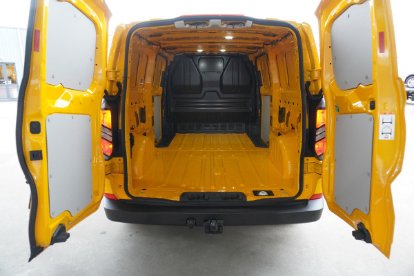 Ford Transit Custom 300L 2.0 TDCI 136PK L2H1 Trend Schuifdeur links en rechts nr. V108 | Airco | Cruise | Trekhaak Eenmalige actieprijs op=op!