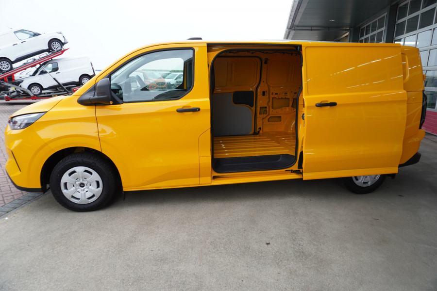 Ford Transit Custom 300L 2.0 TDCI 136PK L2H1 Trend Schuifdeur links en rechts nr. V108 | Airco | Cruise | Trekhaak Eenmalige actieprijs op=op!