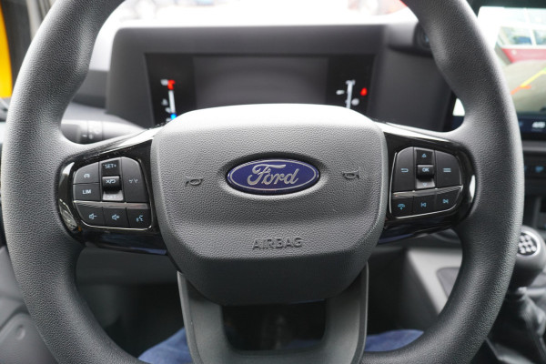 Ford Transit Custom 300L 2.0 TDCI 136PK L2H1 Trend Schuifdeur links en rechts nr. V108 | Airco | Cruise | Trekhaak Eenmalige actieprijs op=op!