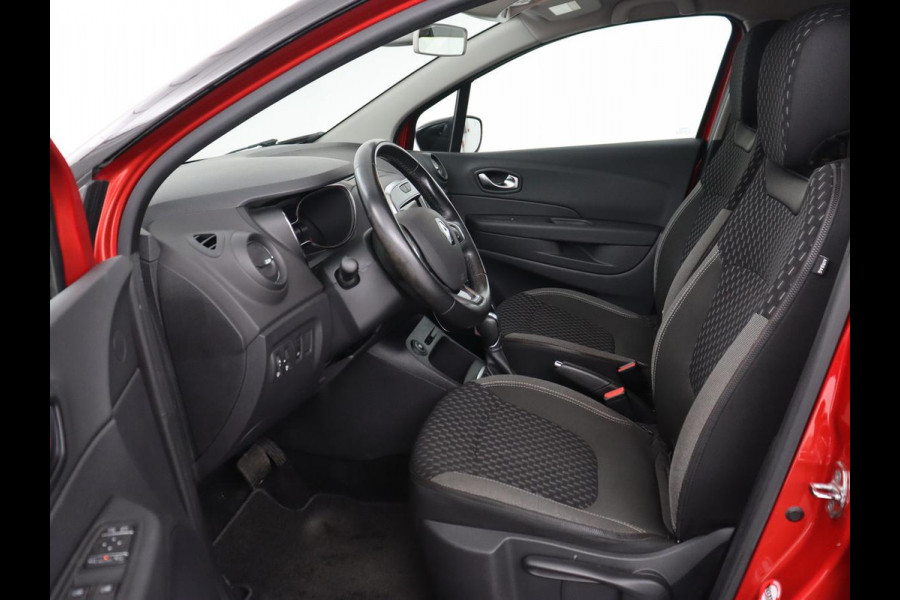 Renault Captur 1.2 TCe Intens | Automaat | Cruise Control | Trekhaak | Camera | Navigatie | Climate Control | PDC