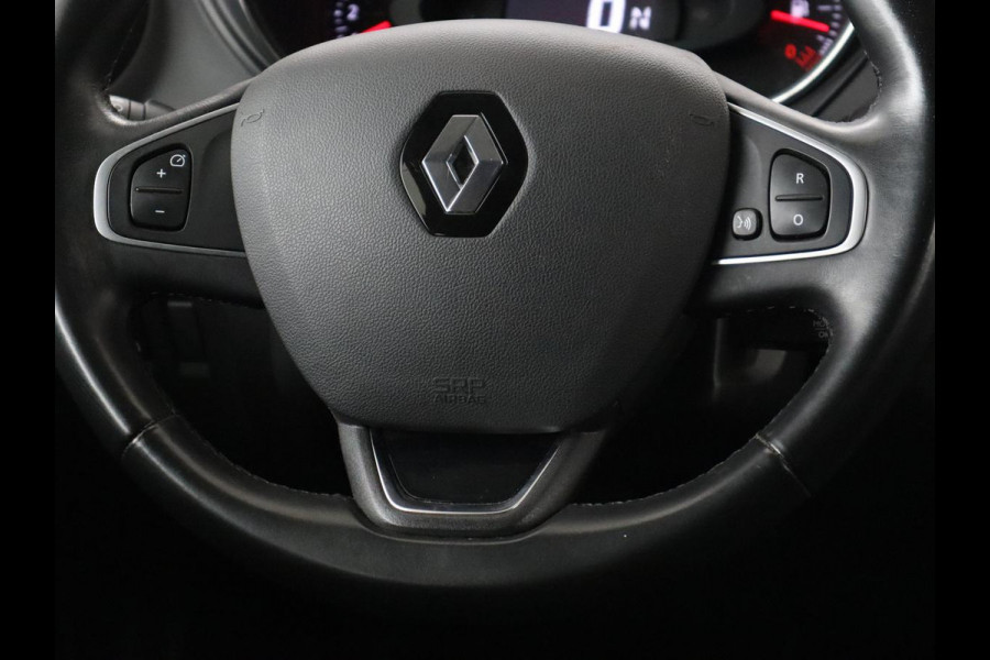 Renault Captur 1.2 TCe Intens | Automaat | Cruise Control | Trekhaak | Camera | Navigatie | Climate Control | PDC