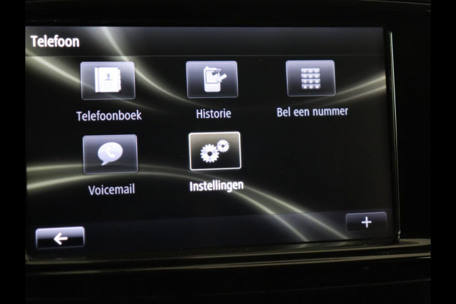 Renault Captur 1.2 TCe Intens | Automaat | Cruise Control | Trekhaak | Camera | Navigatie | Climate Control | PDC