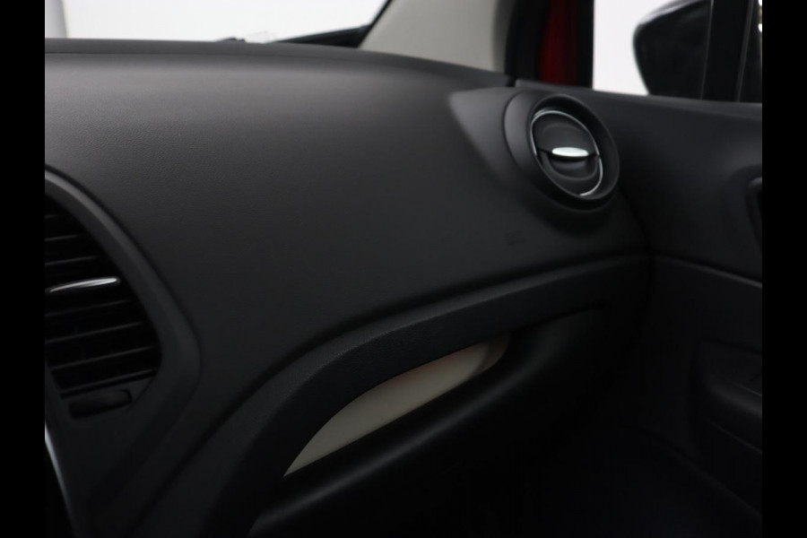 Renault Captur 1.2 TCe Intens | Automaat | Cruise Control | Trekhaak | Camera | Navigatie | Climate Control | PDC