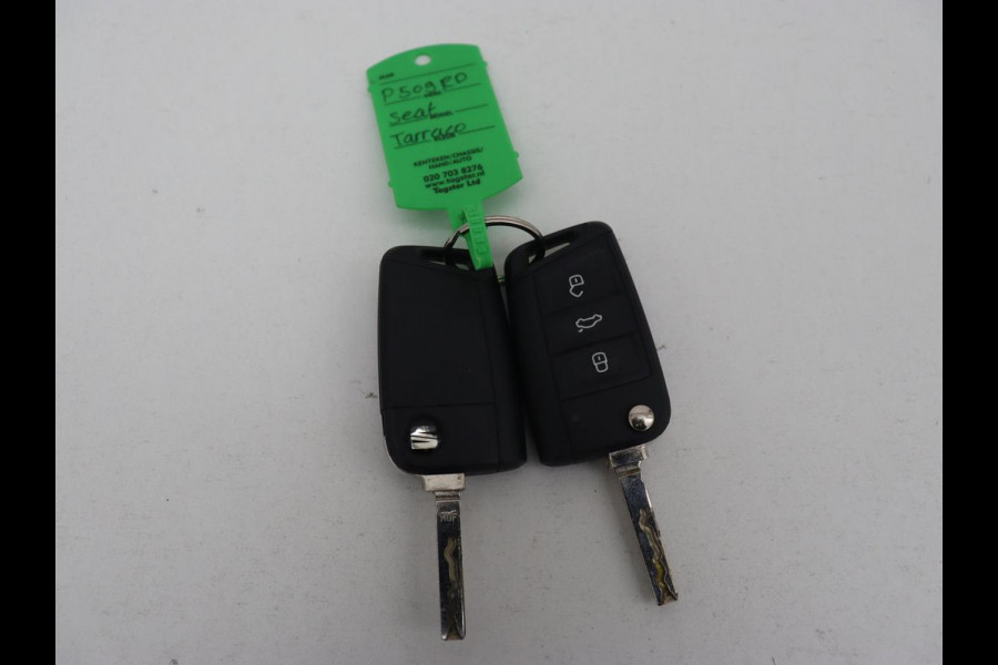 Seat Tarraco 1.4 TSI eHybrid PHEV FR | Panoramadak | Trekhaak | Adaptive cruise | Alcantara | Carplay | Navigatie | Camera | Full LED | 19'' lichtmetalen velgen | Plug In