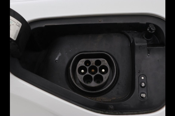 Seat Tarraco 1.4 TSI eHybrid PHEV FR | Panoramadak | Trekhaak | Adaptive cruise | Alcantara | Carplay | Navigatie | Camera | Full LED | 19'' lichtmetalen velgen | Plug In