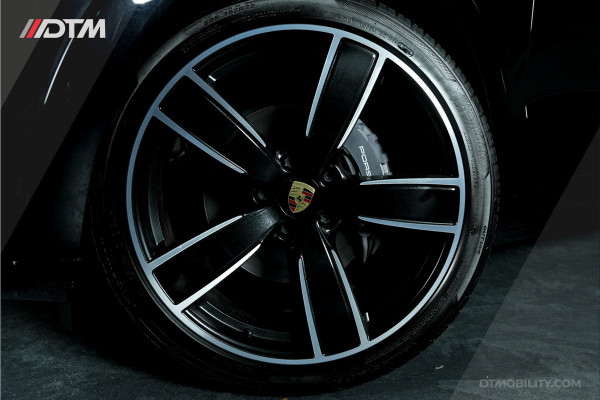 Porsche Cayenne 3.0 E-Hybrid | Sport Design & Chrono | | Panoramadak | ACC | Achterasbesturing Porsche Cayenne 3.0 E-Hybrid | Sport Design & Chrono | | Panoramadak | ACC | Achterasbesturing