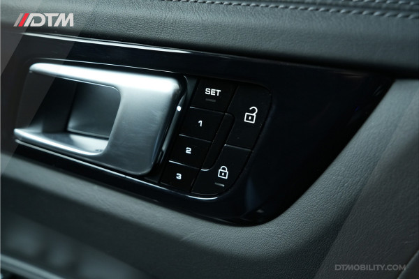 Porsche Cayenne 3.0 E-Hybrid | Sport Design & Chrono | | Panoramadak | ACC | Achterasbesturing Porsche Cayenne 3.0 E-Hybrid | Sport Design & Chrono | | Panoramadak | ACC | Achterasbesturing