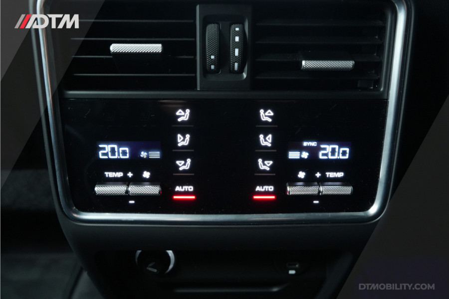 Porsche Cayenne 3.0 E-Hybrid | Sport Design & Chrono | | Panoramadak | ACC | Achterasbesturing Porsche Cayenne 3.0 E-Hybrid | Sport Design & Chrono | | Panoramadak | ACC | Achterasbesturing