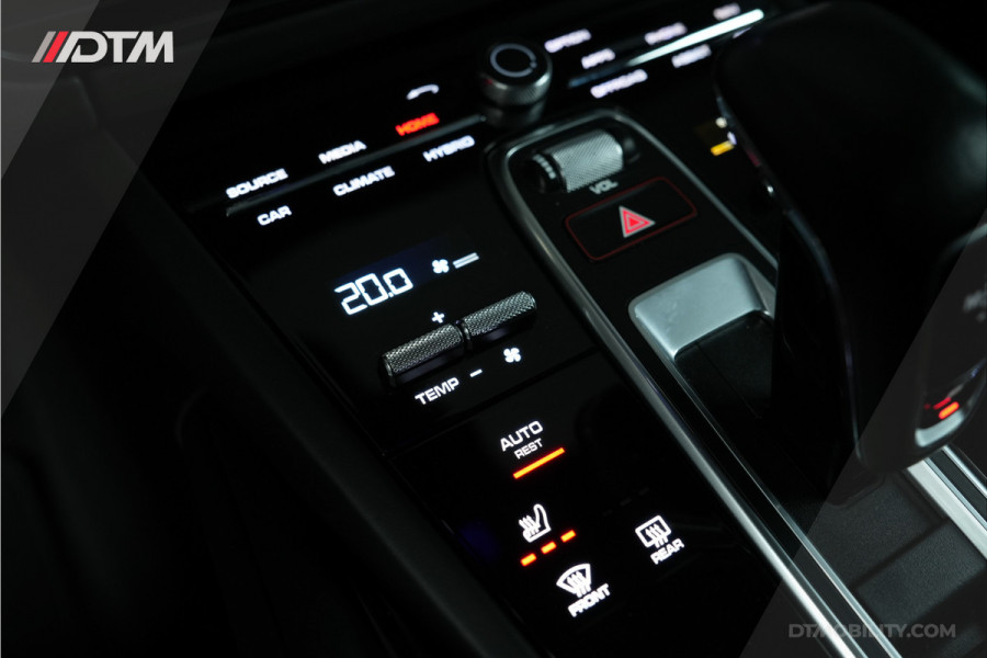 Porsche Cayenne 3.0 E-Hybrid | Sport Design & Chrono | | Panoramadak | ACC | Achterasbesturing Porsche Cayenne 3.0 E-Hybrid | Sport Design & Chrono | | Panoramadak | ACC | Achterasbesturing