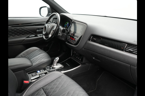 Mitsubishi Outlander 2.4 Intense+ Plug In Hybrid 225pk Dealer O.H. PHEV | 360 Camera | Lederen Sportstoelen Verwarmd | Apple Carplay | Stuur Verwarmd | Keyless | Blis | DAB | Mitsubishi Outlander 2.4 Intense+ Plug In Hybrid 225pk Dealer O.H. PHEV | 360 Camera | Lederen Sportstoelen Verwarmd | Apple Carplay | Stuur Verwarmd | Keyless | Blis | DAB |