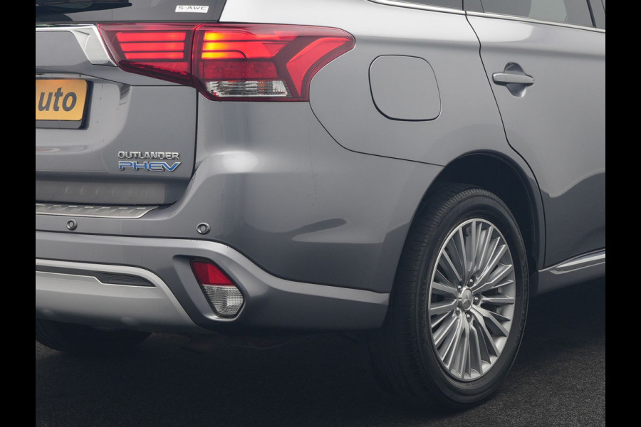 Mitsubishi Outlander 2.4 Intense+ Plug In Hybrid 225pk Dealer O.H. PHEV | 360 Camera | Lederen Sportstoelen Verwarmd | Apple Carplay | Stuur Verwarmd | Keyless | Blis | DAB | Mitsubishi Outlander 2.4 Intense+ Plug In Hybrid 225pk Dealer O.H. PHEV | 360 Camera | Lederen Sportstoelen Verwarmd | Apple Carplay | Stuur Verwarmd | Keyless | Blis | DAB |