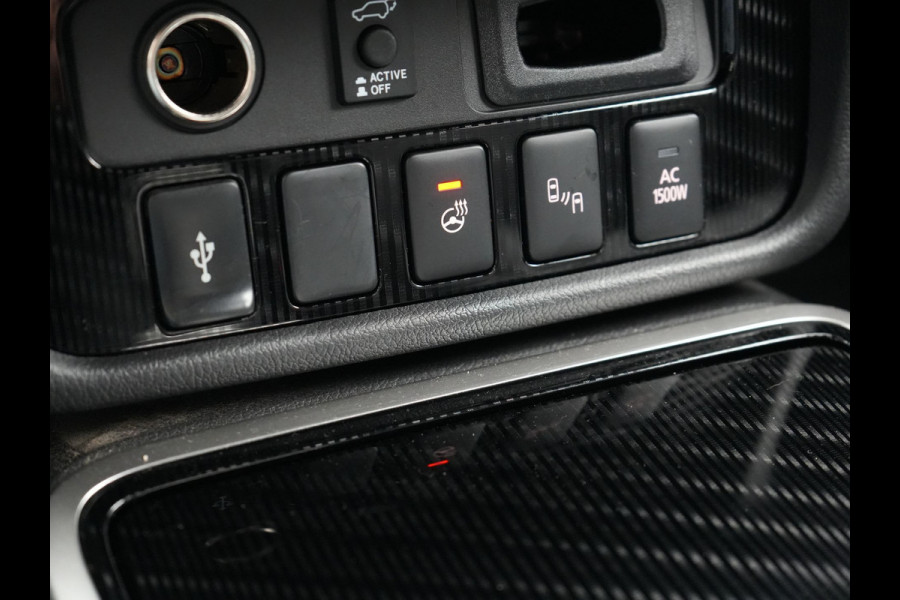 Mitsubishi Outlander 2.4 Intense+ Plug In Hybrid 225pk Dealer O.H. PHEV | 360 Camera | Lederen Sportstoelen Verwarmd | Apple Carplay | Stuur Verwarmd | Keyless | Blis | DAB | Mitsubishi Outlander 2.4 Intense+ Plug In Hybrid 225pk Dealer O.H. PHEV | 360 Camera | Lederen Sportstoelen Verwarmd | Apple Carplay | Stuur Verwarmd | Keyless | Blis | DAB |