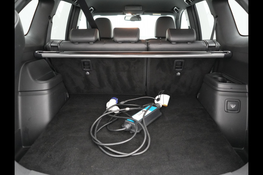 Mitsubishi Outlander 2.4 Intense+ Plug In Hybrid 225pk Dealer O.H. PHEV | 360 Camera | Lederen Sportstoelen Verwarmd | Apple Carplay | Stuur Verwarmd | Keyless | Blis | DAB | Mitsubishi Outlander 2.4 Intense+ Plug In Hybrid 225pk Dealer O.H. PHEV | 360 Camera | Lederen Sportstoelen Verwarmd | Apple Carplay | Stuur Verwarmd | Keyless | Blis | DAB |