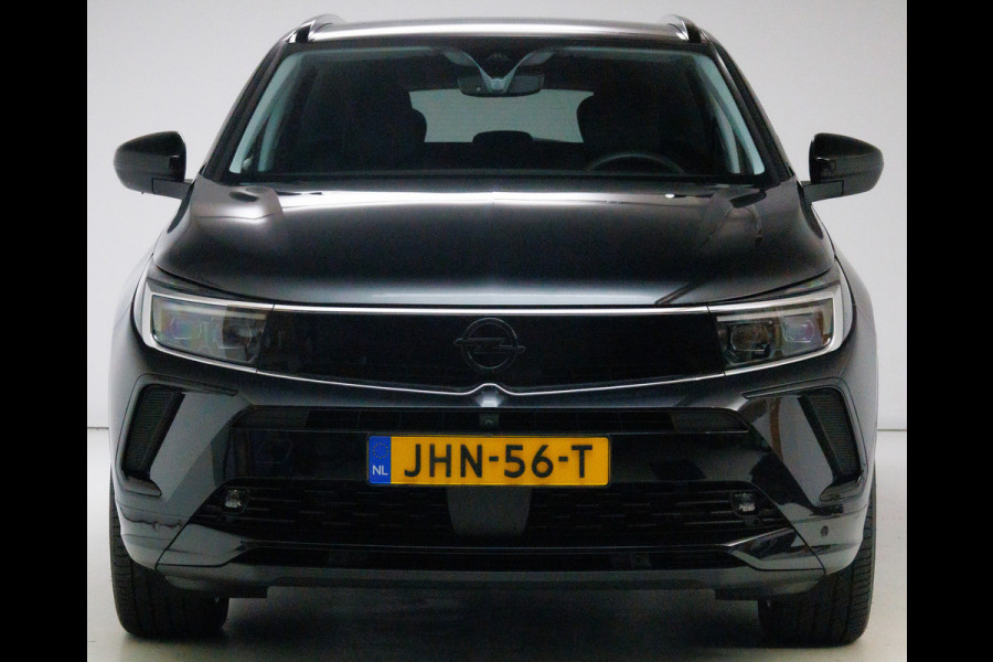 Opel Grandland 1.6 Turbo Plug-In Hybrid 4x4 GSe Adaptive cruise | Stoel- stuur- voorruitverwarming Navigatie, 360 camera, AGR stoelen, Elektrische achterklep, Keyless