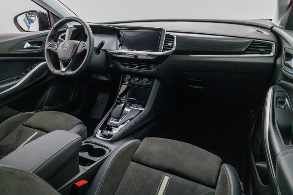 Opel Grandland 1.6 Turbo Plug-In Hybrid 4x4 GSe Adaptive cruise | Stoel- stuur- voorruitverwarming Navigatie, 360 camera, AGR stoelen, Elektrische achterklep, Keyless