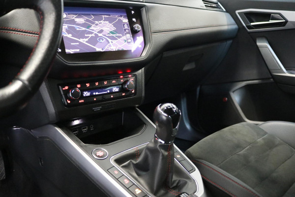 Seat Arona 1.0 TSI FR Business Intense | VIRTUAL COCKPIT | LED | CAMERA | DODEHOEK SENSOREN | SIGNATURE | VOL OPTIES |