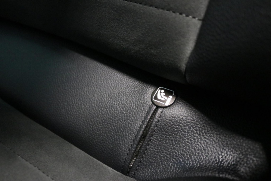 Seat Arona 1.0 TSI FR Business Intense | VIRTUAL COCKPIT | LED | CAMERA | DODEHOEK SENSOREN | SIGNATURE | VOL OPTIES |