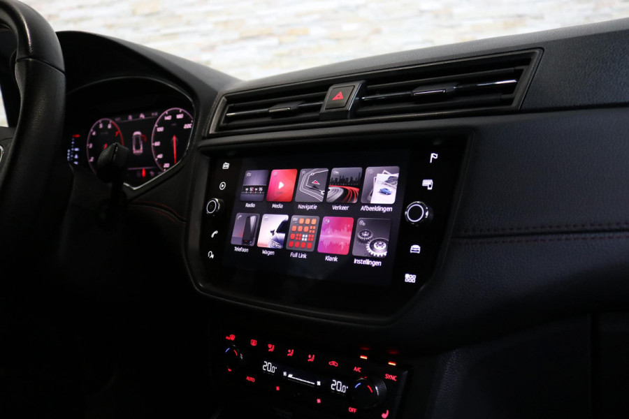 Seat Arona 1.0 TSI FR Business Intense | VIRTUAL COCKPIT | LED | CAMERA | DODEHOEK SENSOREN | SIGNATURE | VOL OPTIES |