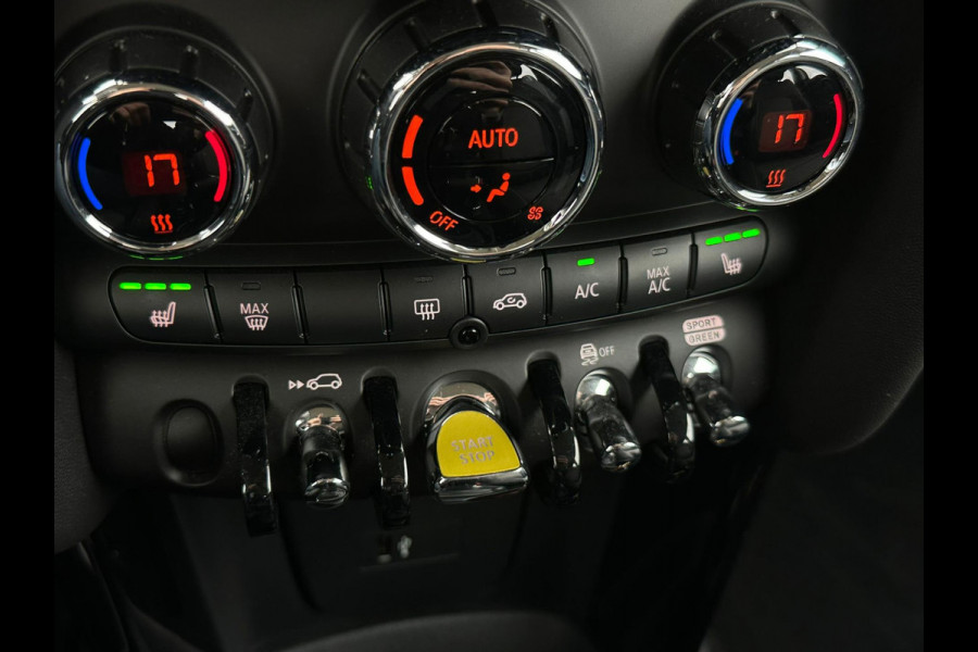 MINI Mini Electric CAMDEN automaat 33 kWh, 12912 km, 1/2 lederen sportinterieur, stoelverwarming, 1 e eigenaar, nl auto met nap MINI Mini Electric CAMDEN automaat 33 kWh, 12912 km, 1/2 lederen sportinterieur, stoelverwarming, 1 e eigenaar, nl auto met nap