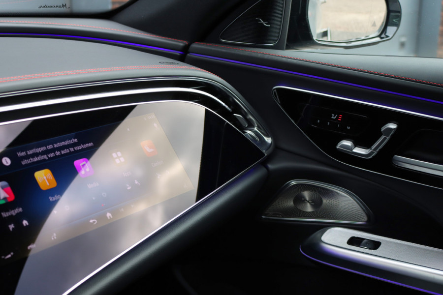Mercedes-Benz E-Klasse Estate AMG 53 4MATIC+ | 585pk | MBUX Hyperscreen | Achterasbesturing | Distronic | Memory | Burmester | Digital Light | Trekhaak | Surround Camera | Verwarmd Stuurwiel | AMG-Nightpakket | Augmented Reality | Mercedes-Benz E-Klasse Estate AMG 53 4MATIC+ | 585pk | MBUX Hyperscreen | Achterasbesturing | Distronic | Memory | Burmester | Digital Light | Trekhaak | Surround Camera | Verwarmd Stuurwiel | AMG-Nightpakket | Augmented Reality |